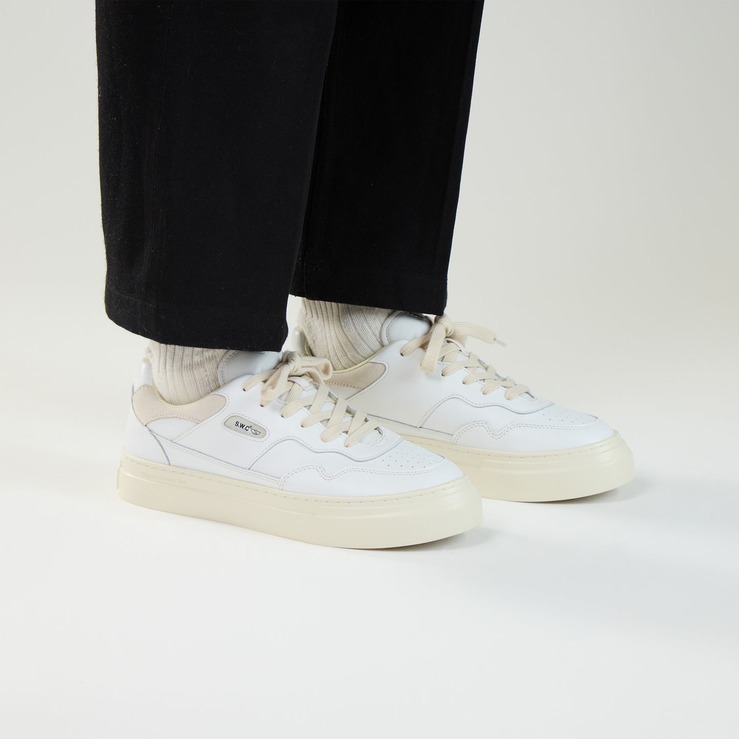PEARL LEATHER WHITE-PUTTY