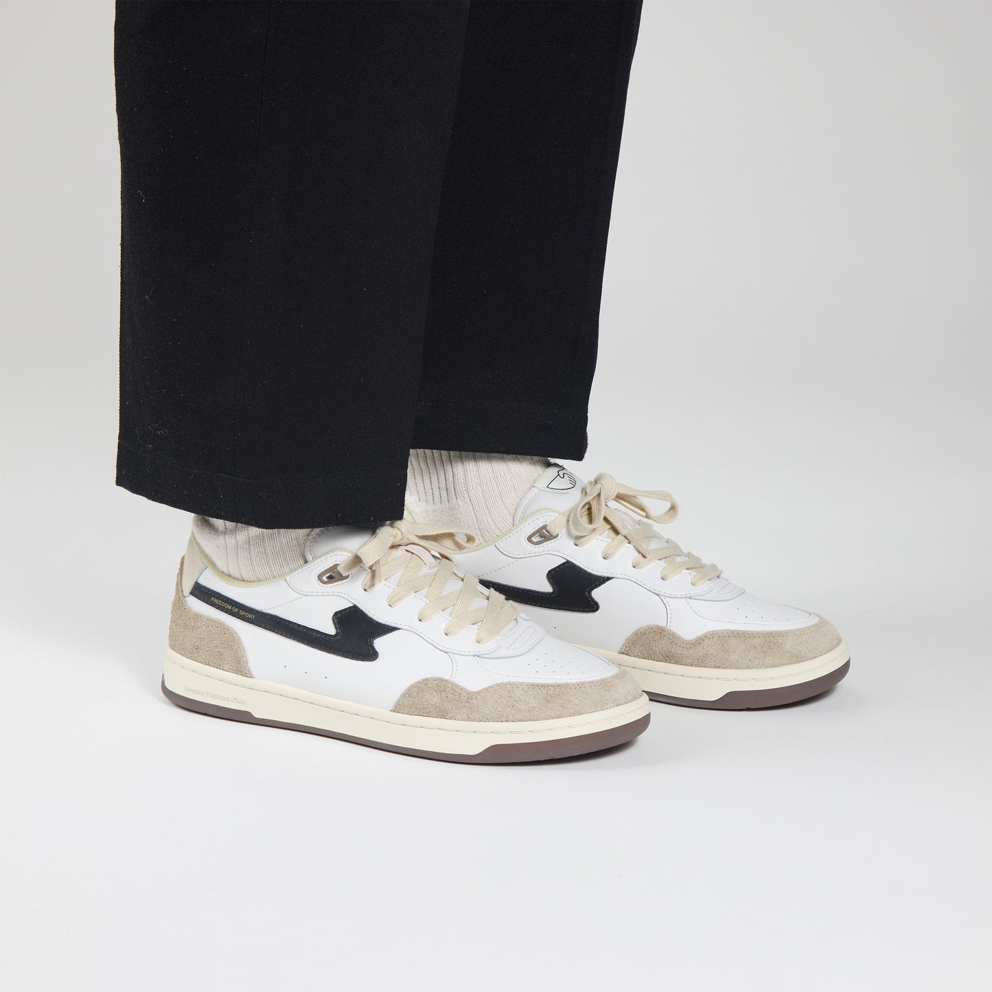 PRO-CUP 01 S-STRIKE GEO-MERGED WINTER WHITE