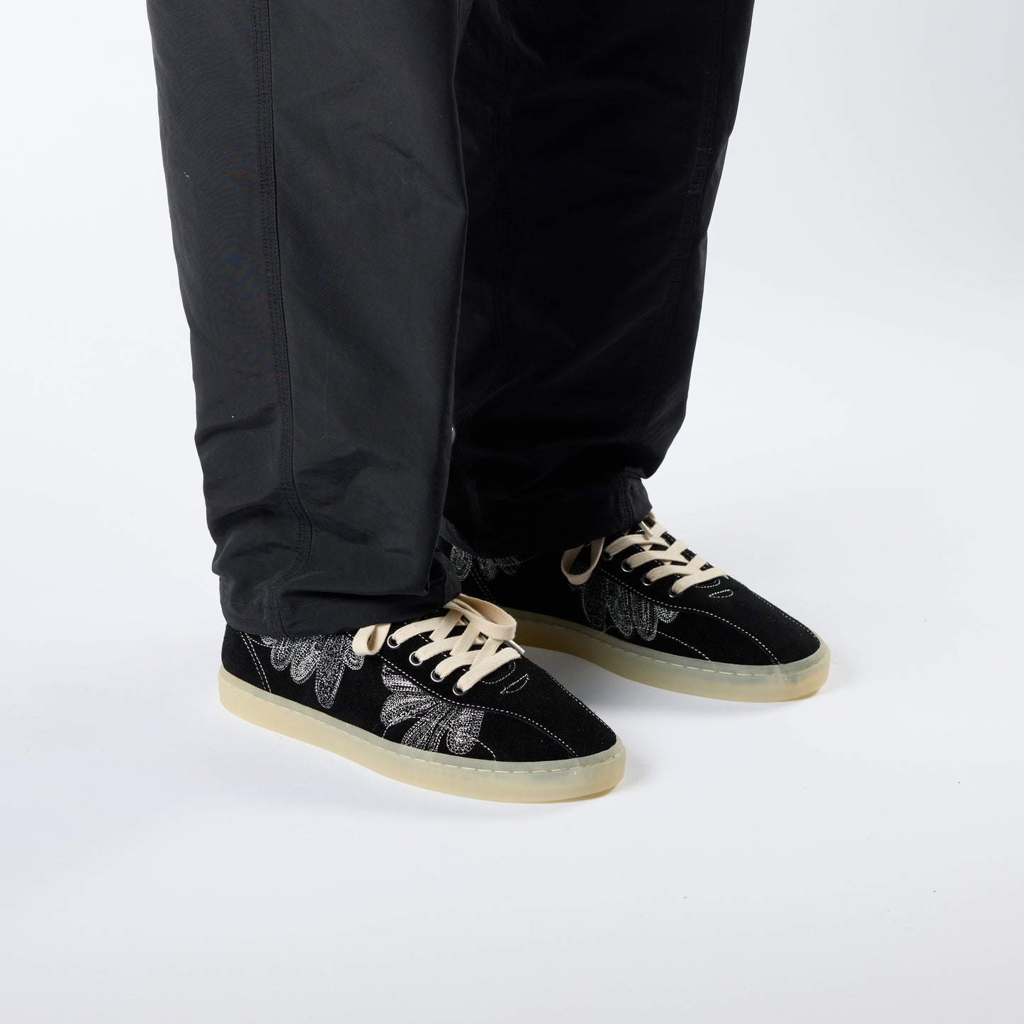 SURMA SHROOMHANDS SUEDE REPAIR STITCH BLACK