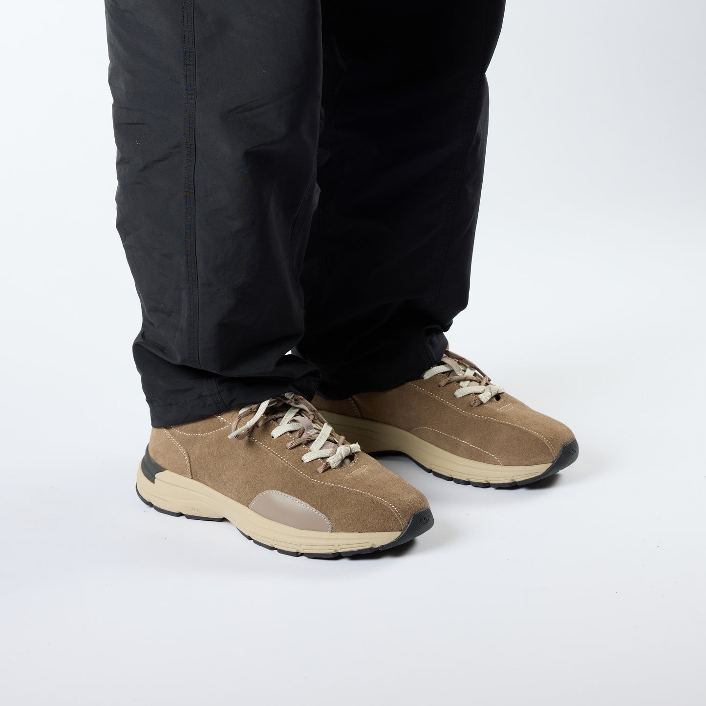 LEGION SUEDE WARM GREY