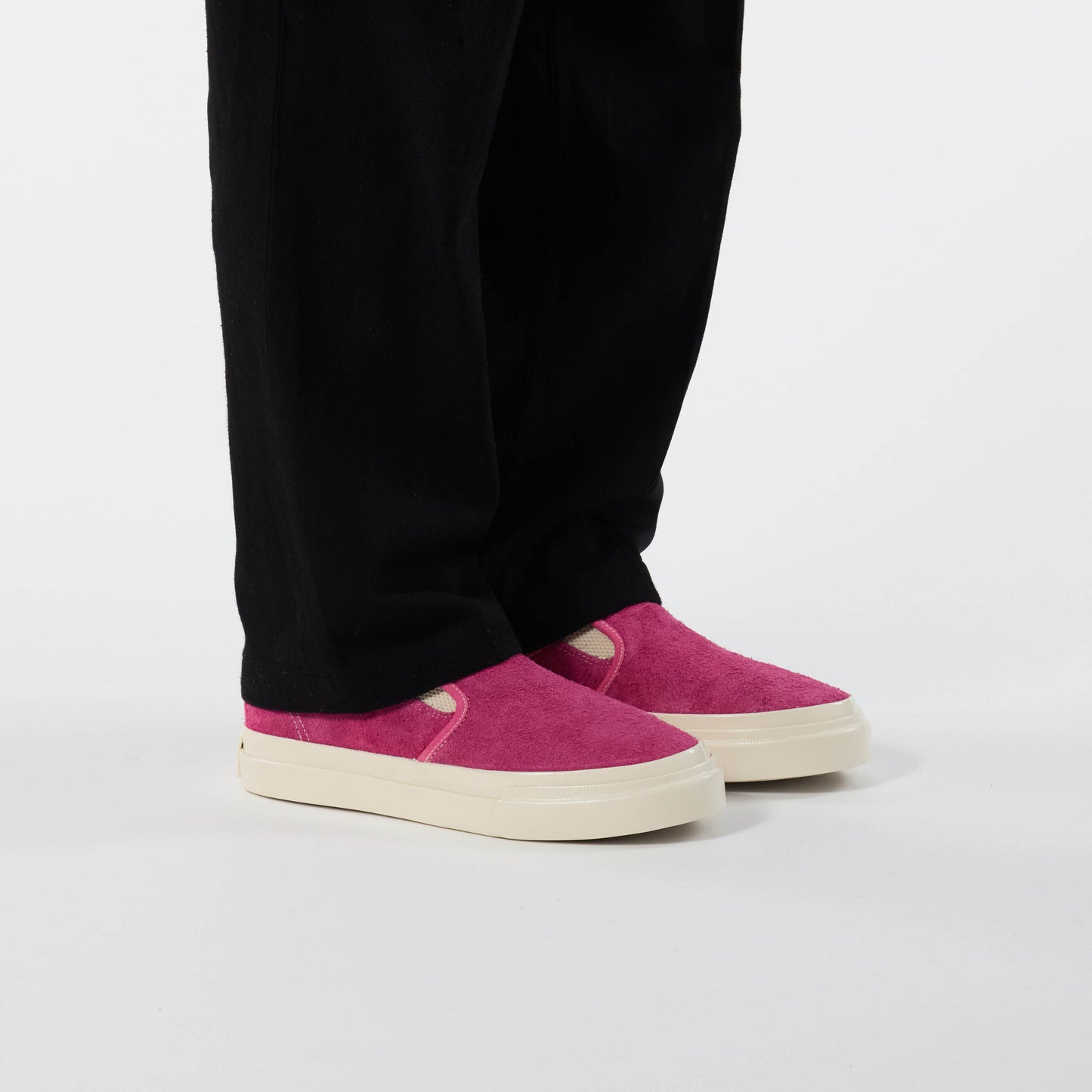 LISTER GEO-MERGED SUEDE LOVELESS
