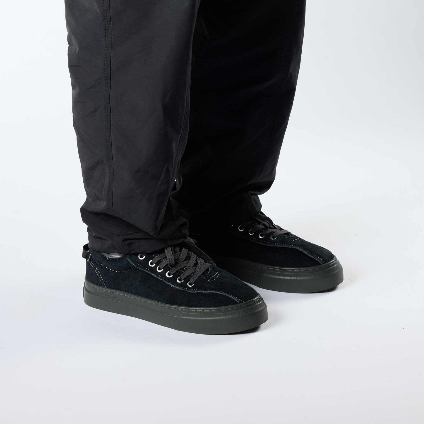 DELLOW FREECUT GEO-MERGED SUEDE BLACK