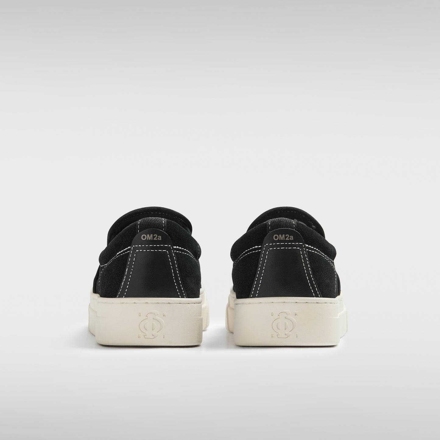 OM2a - Lister Omni - Silk Suede - Black