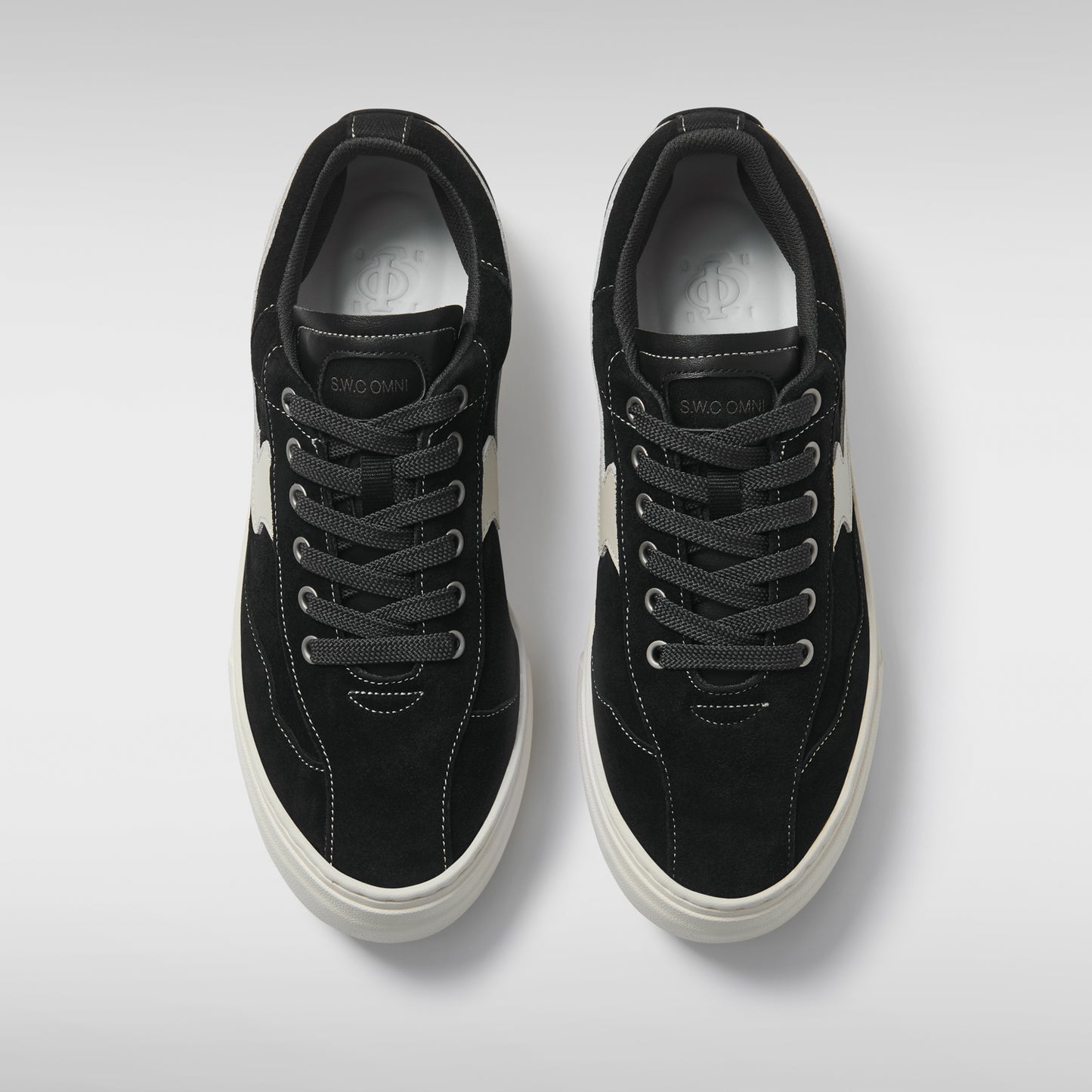 OM3b - Dellow Omni S-Strike - Silk Suede - Black