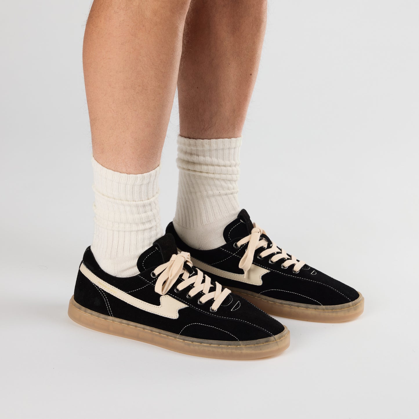 SURMA S-STRIKE SUEDE BLACK