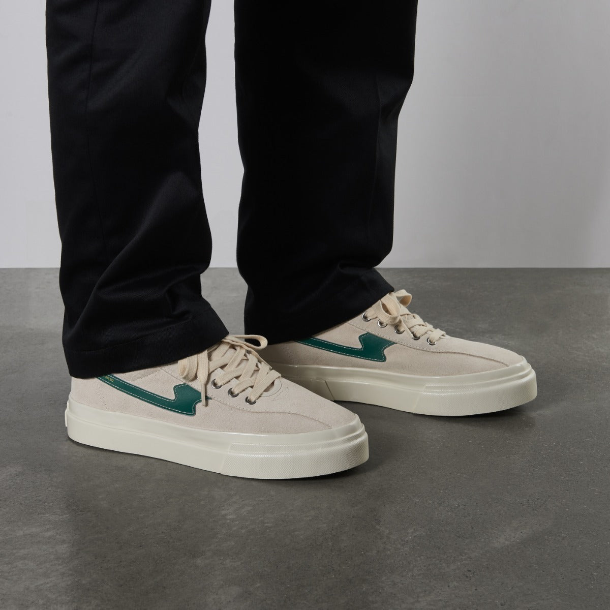 DELLOW S-STRIKE SUEDE ECRU-GREEN